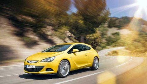 „Opel Astra GTC“