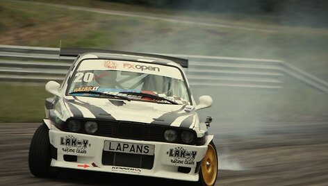Gatis Lapanas, &bdquo;Lak-y Racing Team&ldquo;
