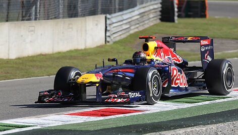 Sebastianas Vettelis, &bdquo;Red Bull&ldquo;