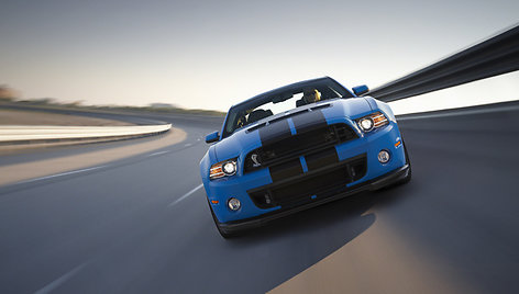 „Ford Shelby GT500 Mustang“ – 650 AG turintis monstras