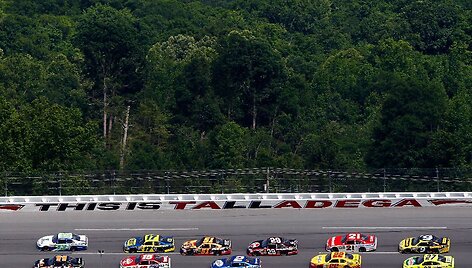 NASCAR lenktynės Alabamoje gegužės 6-ąją