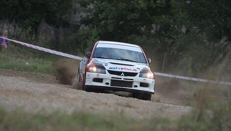 &bdquo;300 lakes rally&ldquo;: įtemptas &scaron;e&scaron;tadienis