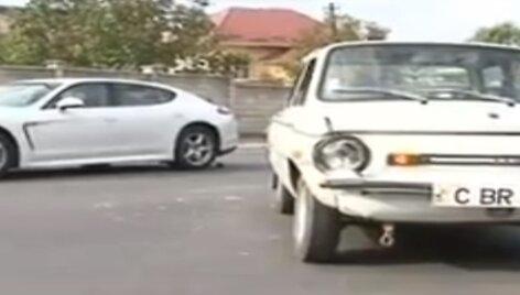 &bdquo;Porsche&ldquo; ir zaporožiečio avarija
