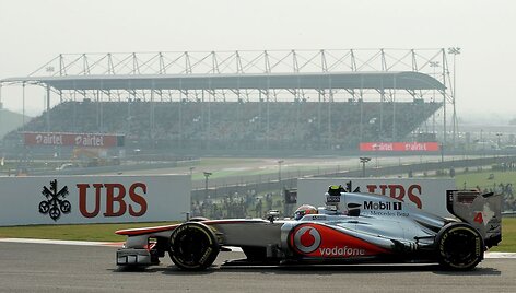 F-1 Indijos lenktynių kvalifikacijos akimirka