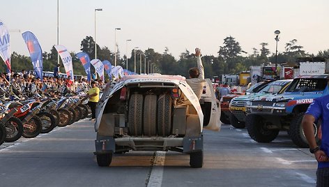 Benediktas Vanagas ir Saulius Jurgelėnas Dakaro ralio finiše