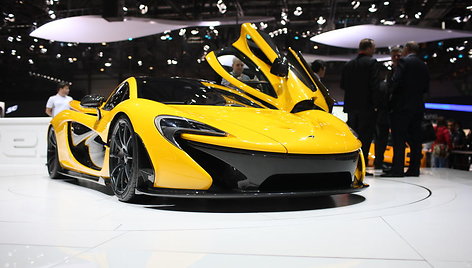 „McLaren P1“