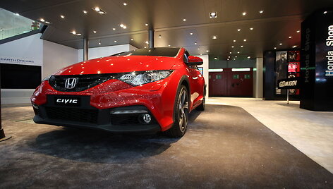 &bdquo;Honda&ldquo; ekspozicija Ženevoje