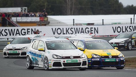 Pirmasis „Volkswagen Castrol Cup“ etapas Poznanėje