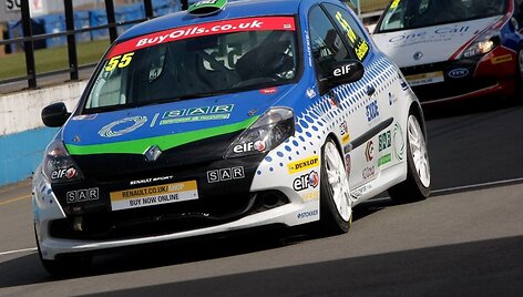 &bdquo;Renault Clio Cup&ldquo; lenktynės Doningtono parko trasoje