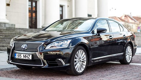 „Lexus LS 600h“