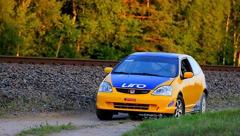 Igno Palaimos ir Tomo Vižinio &bdquo;Honda Civic Type-R&ldquo;