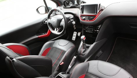 „Peugeot 208 GTi“