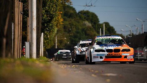 &bdquo;Drift Allstars&ldquo; poriniai važiavimai Kaune