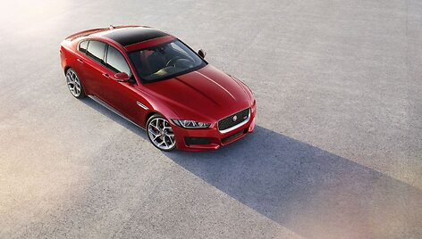 Naujasis &bdquo;Jaguar XE&ldquo;