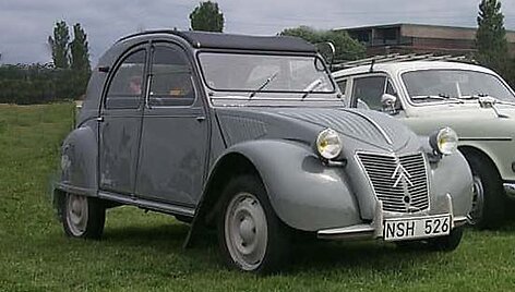 &bdquo;Citroen 2CV&ldquo;