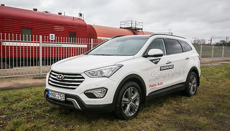 &bdquo;Hyundai Grand Sante Fe&ldquo;