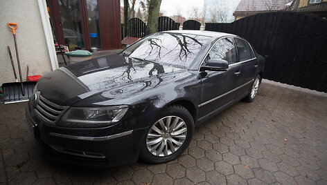 Rūdyti pradėjęs &bdquo;Volkswagen Phaeton&ldquo;