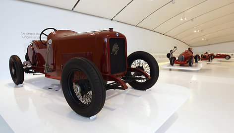 „Alfa Romeo 40-60“ (1913 m.)