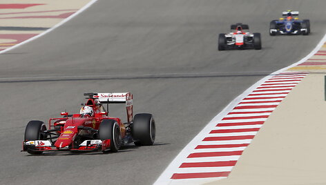 F-1 penktadienio treniruotės prie&scaron; Bahreino GP