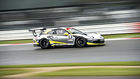 &bdquo;Porsche Carrera Cup GB&ldquo; antras etapas Silverstone
