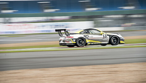 &bdquo;Porsche Carrera Cup GB&ldquo; antras etapas Silverstone