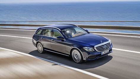 E klasės &bdquo;Mercedes-Benz&ldquo; universalas