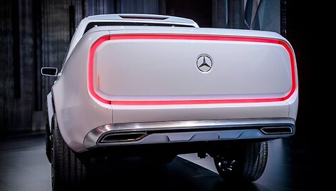 &bdquo;Mercedes-Benz X-Class&ldquo; koncepcinis modelis
