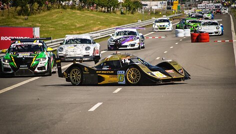 Pirmieji &bdquo;ENEOS 1006 km lenktynių&ldquo; ratai