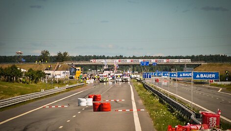 Pirmieji &bdquo;ENEOS 1006 km lenktynių&ldquo; ratai