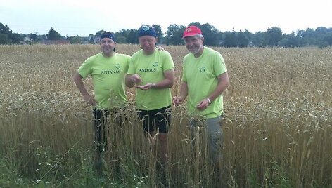 Konservatorių žygio akimirka. 