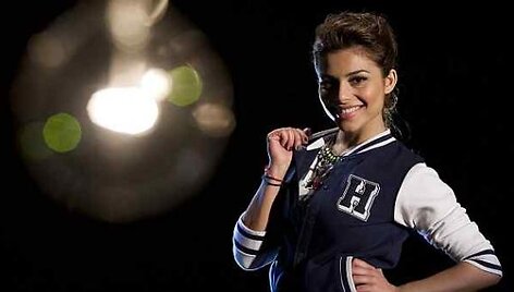 Graikijai &bdquo;Eurovizijoje&ldquo; atstovaus seksualioji Eleftheria Eleftheriou