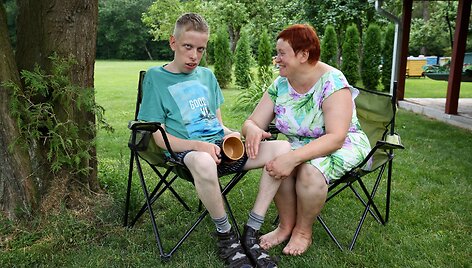 Rūta Tamo&scaron;iūnienė su savo sūnumi Augustu