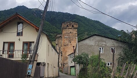 Mestija ir jos apylinkės
