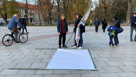 Protestuotojai prieš Šeimų sąjūdį