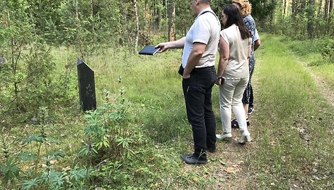 Varėnoje išniekinta žydų genocido vieta