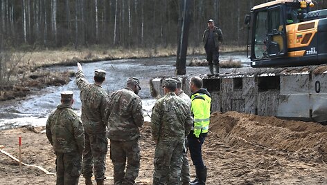 Dingusių JAV karių gelbėjimo operacija i&scaron; arti