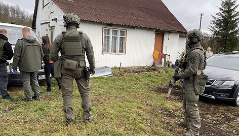 Jungtinės teisėsaugos pajėgos smogė oro balionais gabenamos kontrabandos tinklui