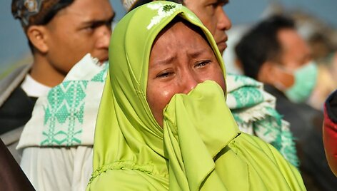 Po žemės drebėjimo Indonezijoje