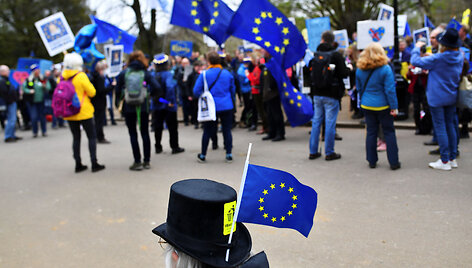 Londone &ndash; masinė demonstracija prie&scaron; &bdquo;Brexit&ldquo;