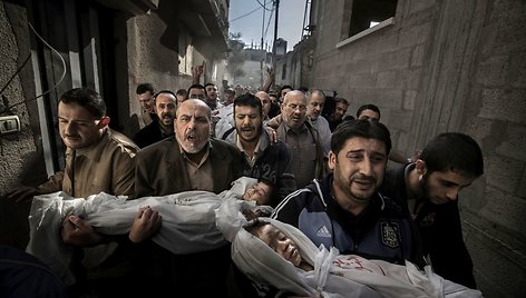 Paulo Hanseno nuotrauka, nuotrauka laimėjusi 2012 metų Pasaulio spaudos fotografijos (World Press Photo) apdovanojimą