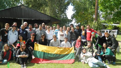 Argentinos lietuvių jaunimo sąjungos stovyklos dalyviai