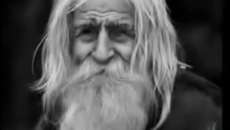 98 metų Dodbri Dobrevas vadinamas &bdquo;&scaron;ventuoju&ldquo;, &bdquo;angelu&ldquo; arba tiesiog &bdquo;seneliu Dobri&ldquo;.