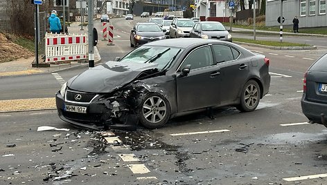 Avarija Liepkalnio ir Dunojaus g. sankryžoje