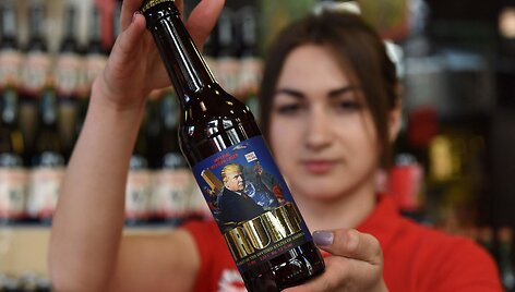 Pristatytas ukrainiečių pagamintas D.Trumpo alus