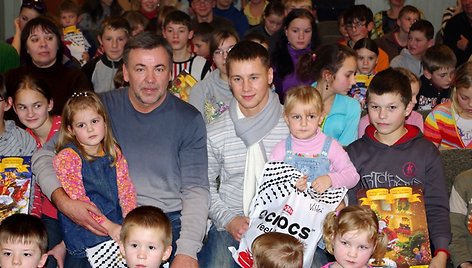 Ričardas Berankis, Remigijus Balžekas, Jiezno vaikų globos namų auklėtiniai