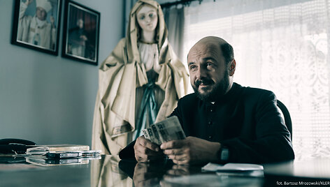 Filmo &bdquo;Kleras&ldquo; kadrai