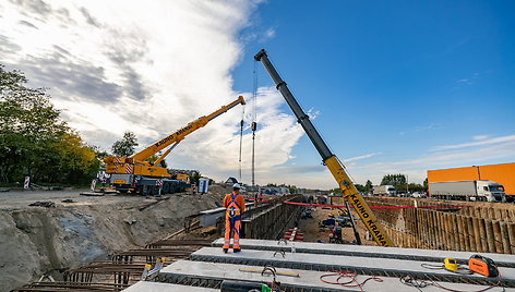 Darbai Liepkalnio, Žirnių g. ir Minkslo pl. sankryžoje rugsėjį