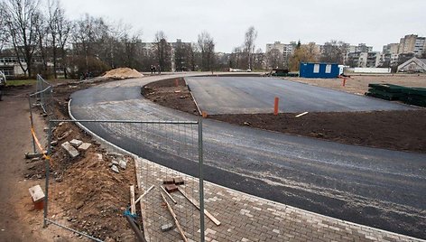 „Gerosios Vilties“ mokyklos stadionas šiuo metu rekonstruojamas.