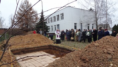 Palaikų perlaidojimo vieta
