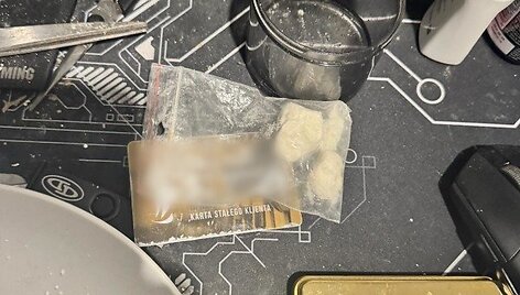 Gdynėje su narkotikais sulaikyti du vyrai, vienas &ndash; Lietuvos pilietis
